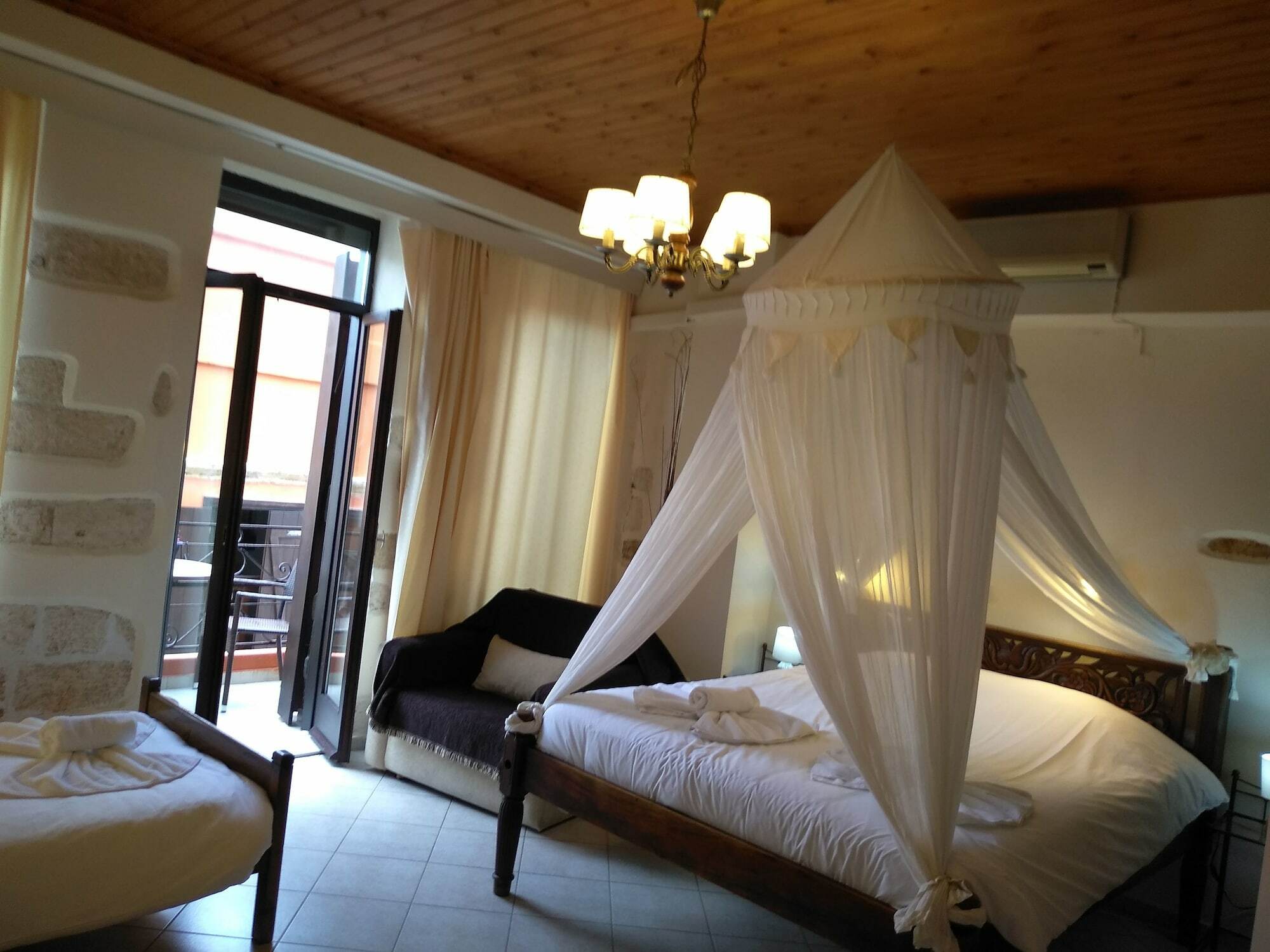 Santa Elena Boutique Rooms La Canea Exterior foto